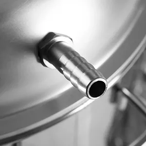 منفذ المياه